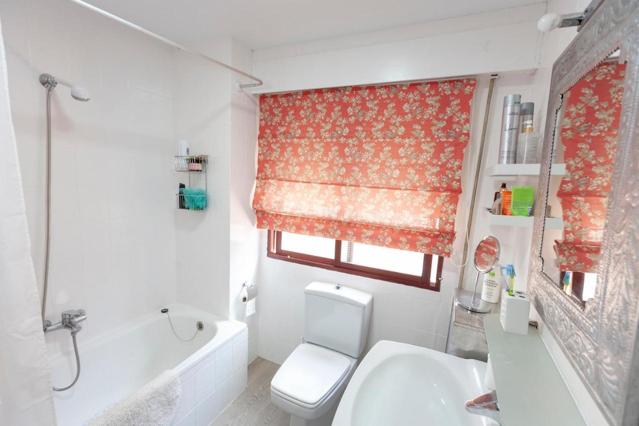 Lola.- Habitacion De Matrimonio, Con Bano Privado Granada Bagian luar foto